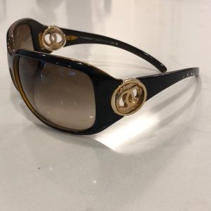 Large Chanel Sunglasses